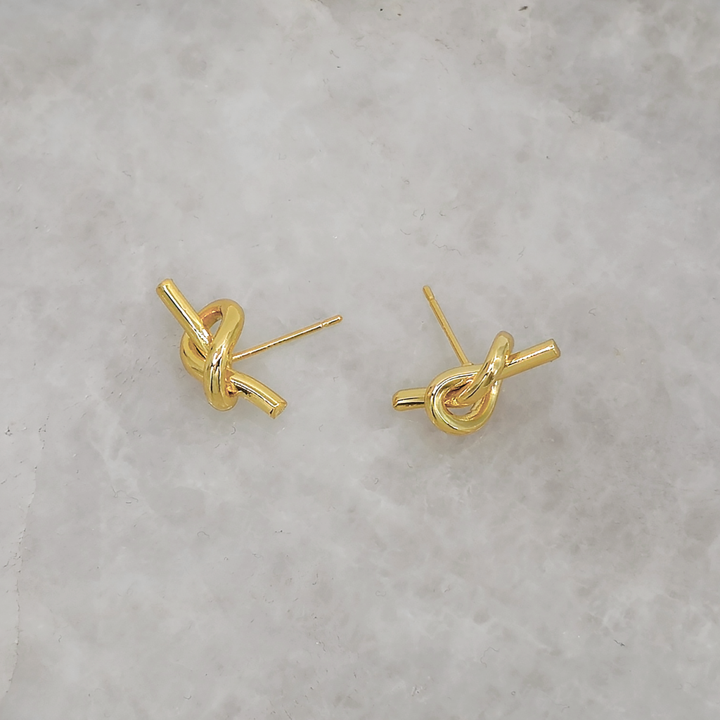 18K Gold Love Knot Stud Earrings